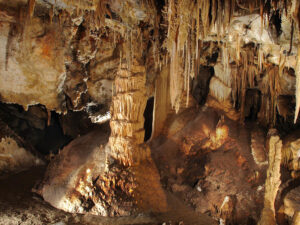 Grutas-de-Cristal - turismo sostenible